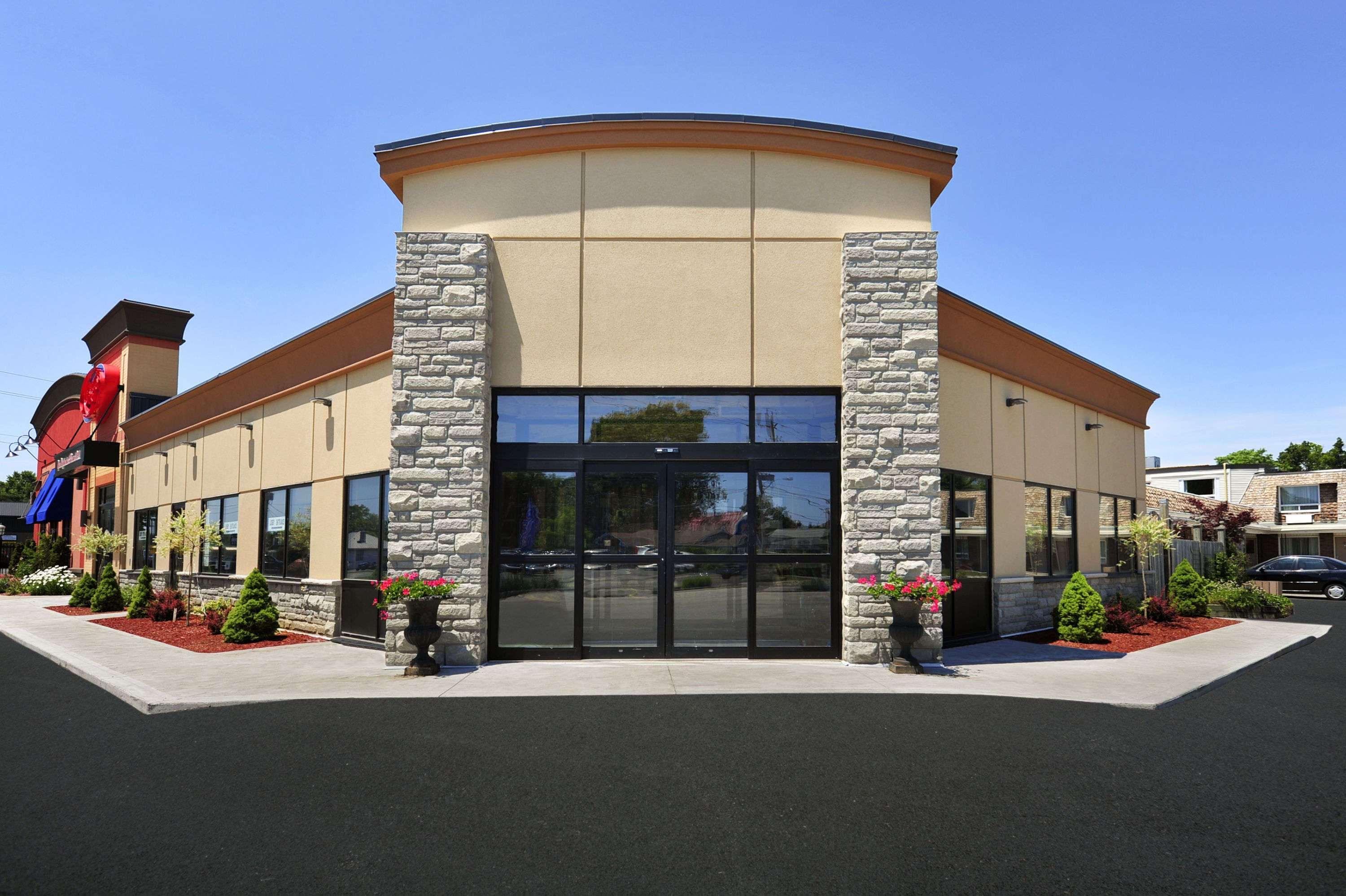 Travelodge By Wyndham Simcoe Exterior foto